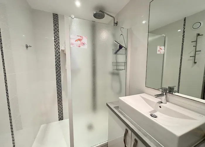 T2 Avec Balcon Face - Fr-1-197-132 * 莱萨布勒-多洛讷