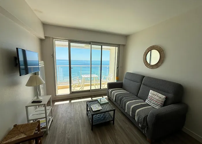 T2 Avec Balcon Face - Fr-1-197-132 公寓 莱萨布勒-多洛讷