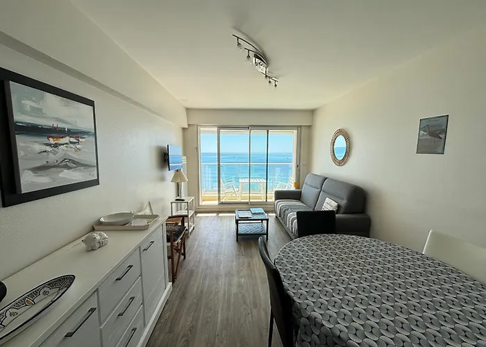 公寓 T2 Avec Balcon Face - Fr-1-197-132 莱萨布勒-多洛讷