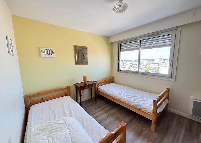 T2 Avec Balcon Face - Fr-1-197-132 * 莱萨布勒-多洛讷